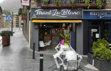 Snack Bar Tirant lo Blanc Encamp